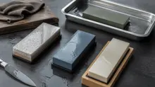 Grove og fine slibesten med vand, bakke og skridsikker holder